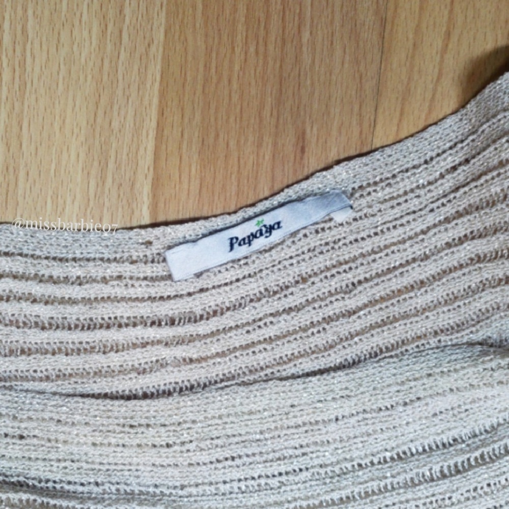 Papaya Gold Glittery Knit Top Size: Med - Picture 3 of 3